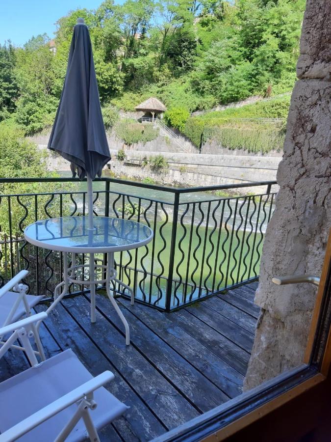 Au Fil De Lods Bed and Breakfast Εξωτερικό φωτογραφία