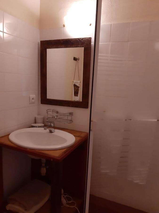 Au Fil De Lods Bed and Breakfast Εξωτερικό φωτογραφία