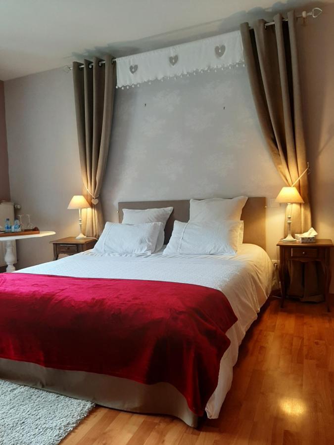 Au Fil De Lods Bed and Breakfast Εξωτερικό φωτογραφία