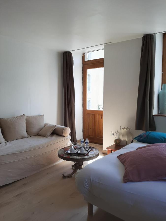 Au Fil De Lods Bed and Breakfast Εξωτερικό φωτογραφία