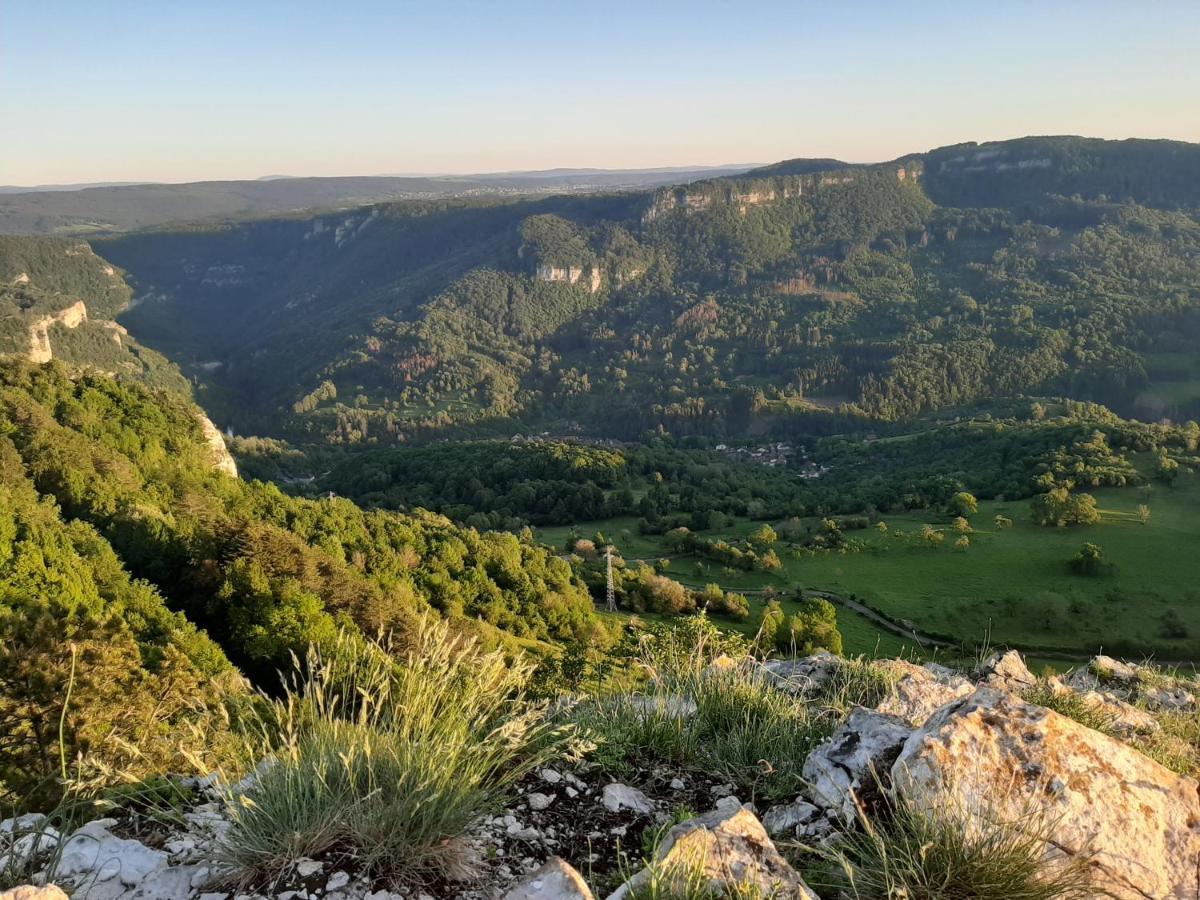 Au Fil De Lods Bed and Breakfast Εξωτερικό φωτογραφία