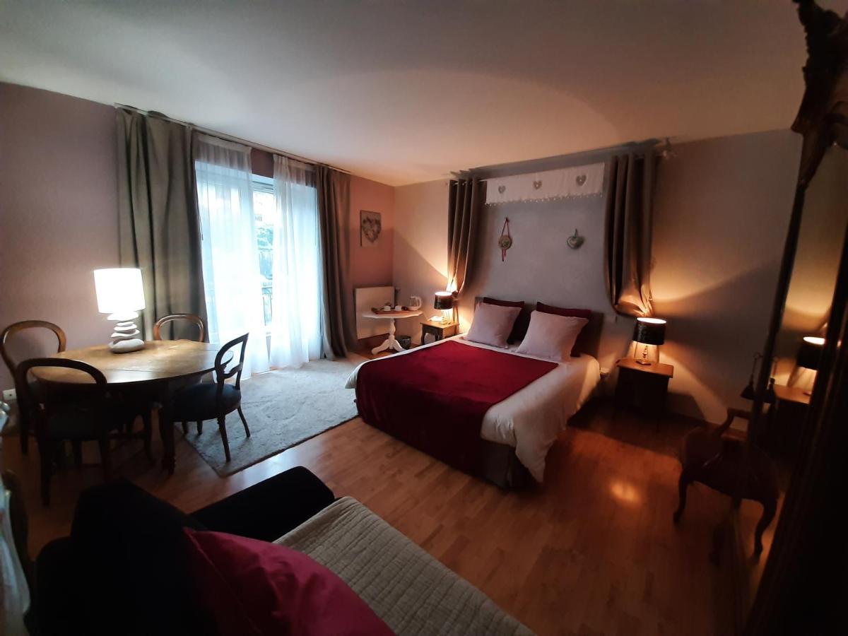 Au Fil De Lods Bed and Breakfast Εξωτερικό φωτογραφία