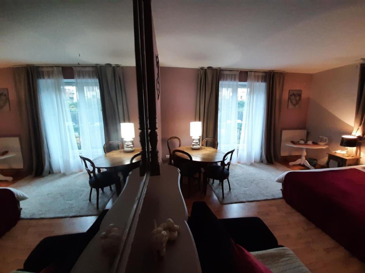 Au Fil De Lods Bed and Breakfast Εξωτερικό φωτογραφία
