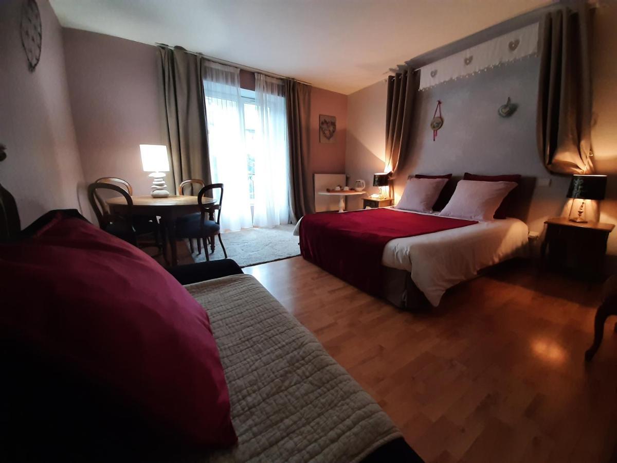 Au Fil De Lods Bed and Breakfast Εξωτερικό φωτογραφία