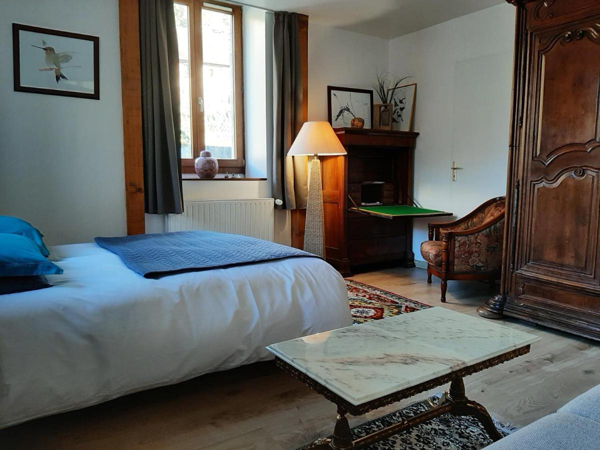 Au Fil De Lods Bed and Breakfast Εξωτερικό φωτογραφία